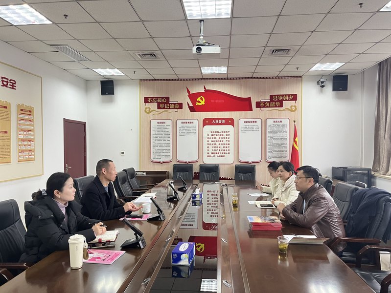 护航青春逐梦 温暖一路同行——...