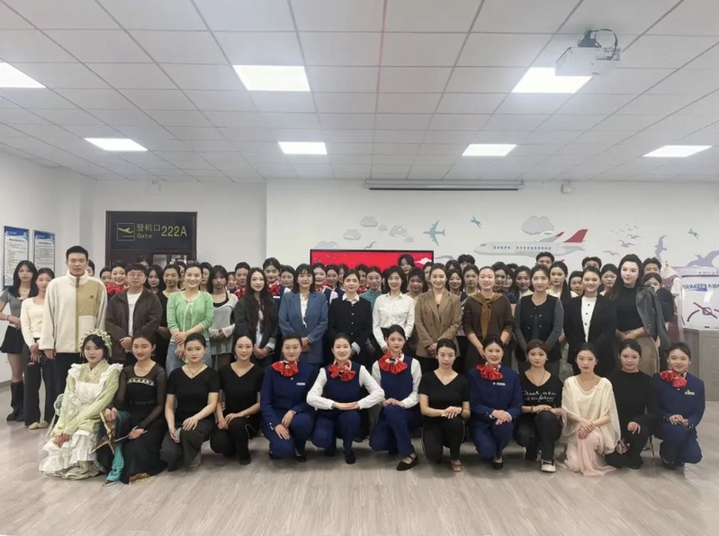 以赛促练，逐梦蓝天｜武职大空乘...